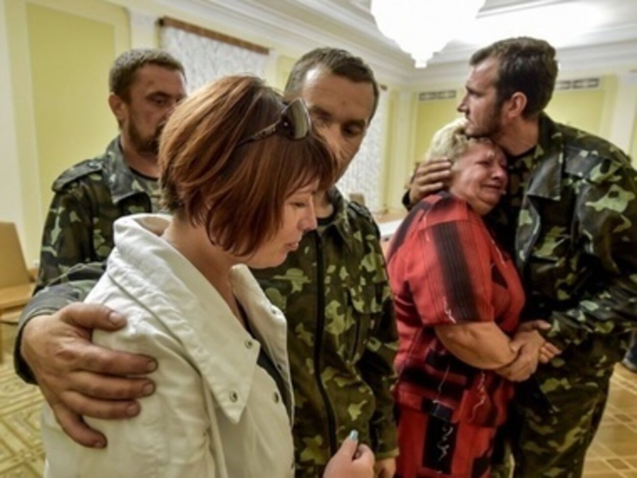 За время проведения АТО Центру освобождения пленных удалось вызволить из плена террористов больше 70 человек