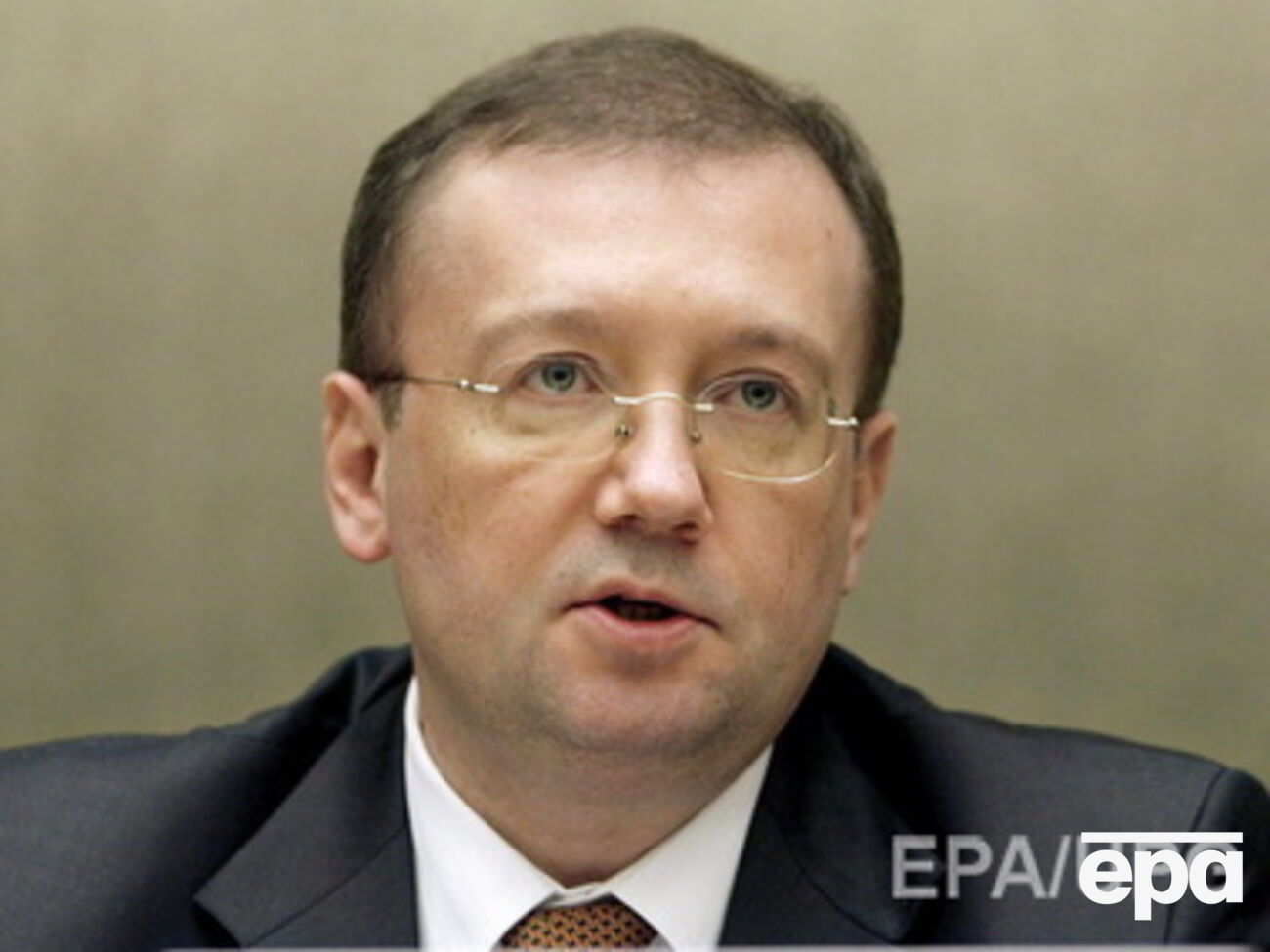 Британские дипломаты вызвали Александра Яковенко на беседу