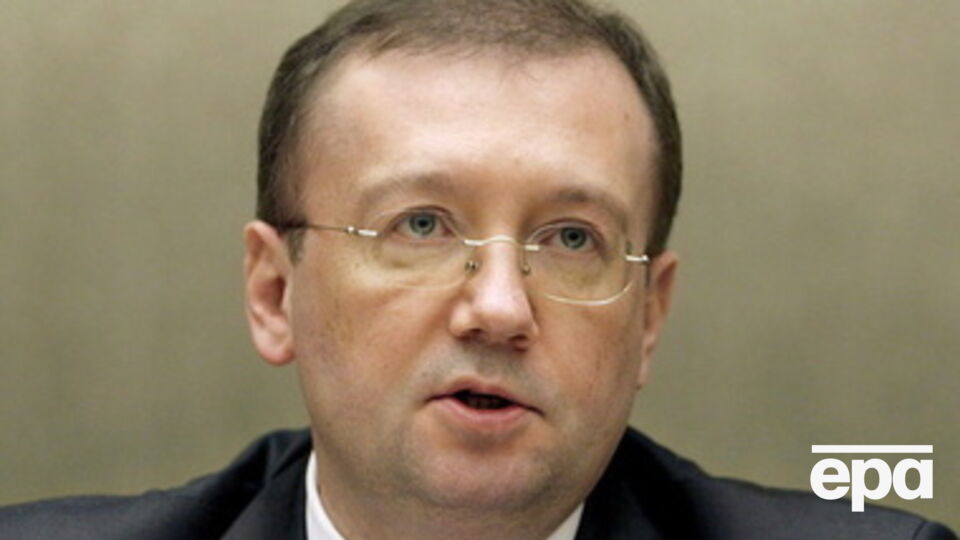 Британские дипломаты вызвали Александра Яковенко на беседу