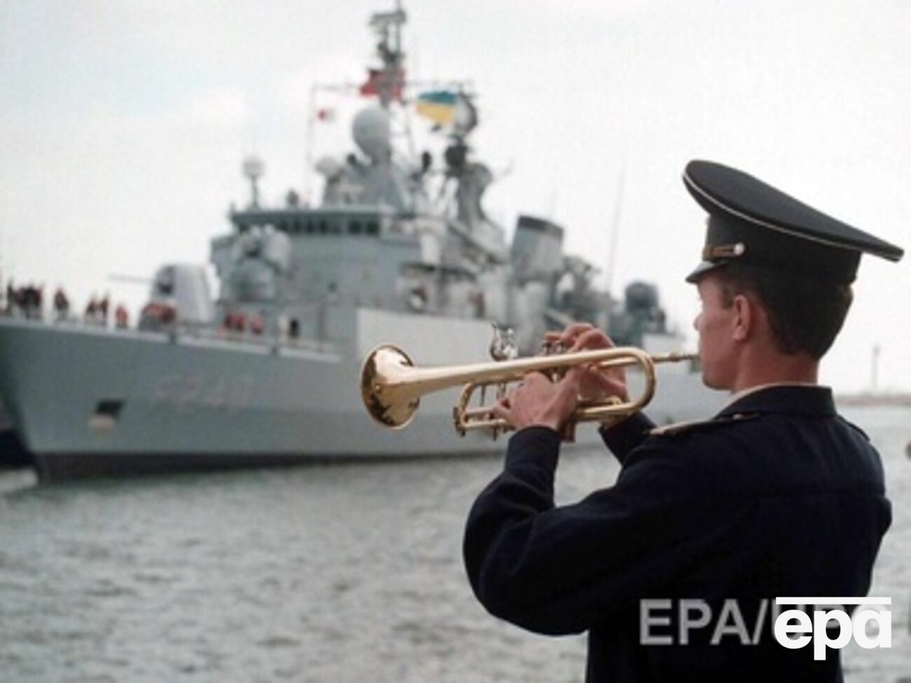 Около ста воспитанников Севастопольского военно-морского лицея и Киевского военного лицея им. Богуна продолжат учебу в Одесском лицее