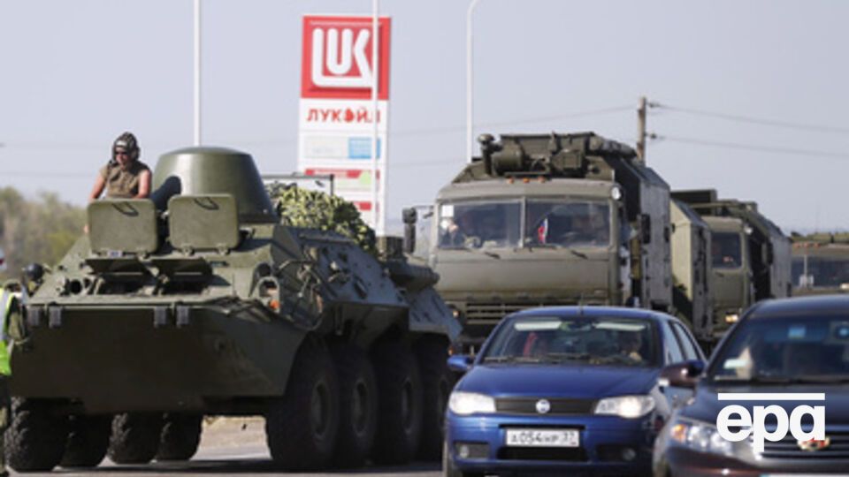 ВКУ: Россия продолжает поставлять в Украину оружие и технику