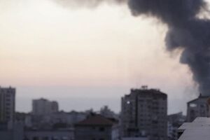 СНБО: Боевики переодеваются в гражданскую одежду и пытаются проехать через украинские блокпосты