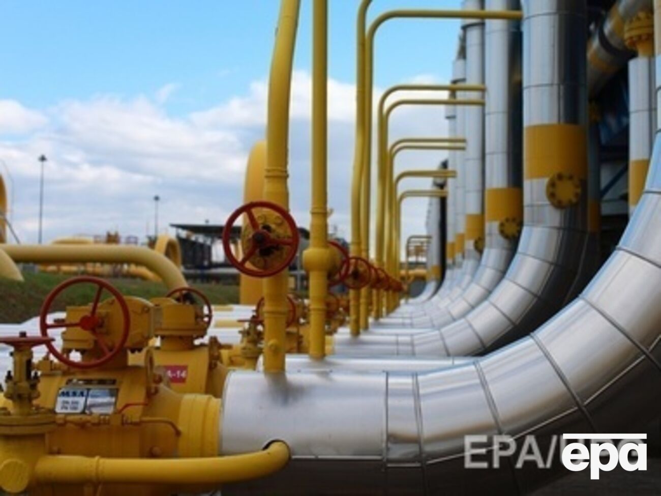 Коммерческая эксплуатация газопровода может начаться в начале сентября 2014 года