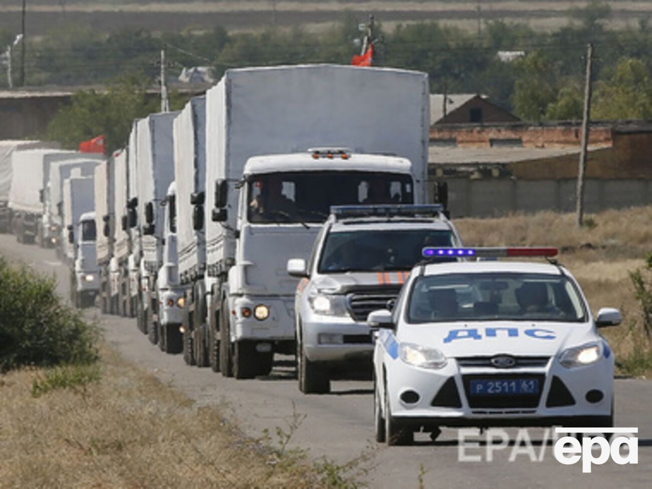 Российский гуманитарный конвой на пути из Ростовской области к границе