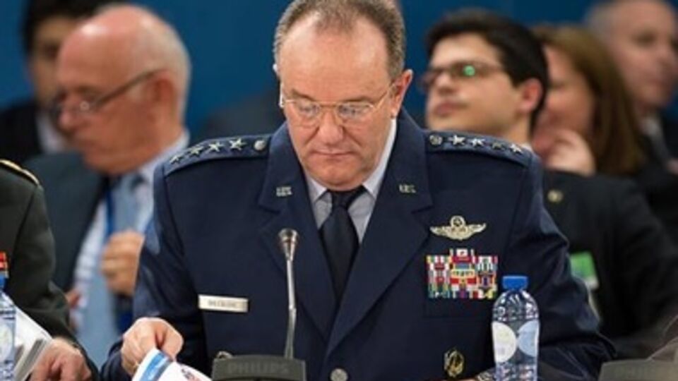 Бридлав считает, что НАТО должно быть готово к российской агрессии