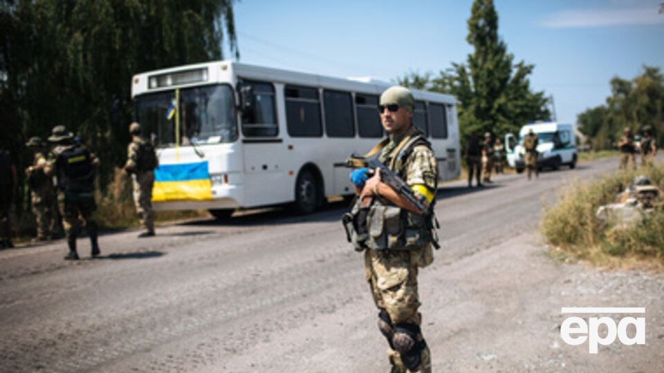 Утром в Донецке слышали залпы из тяжелых орудий