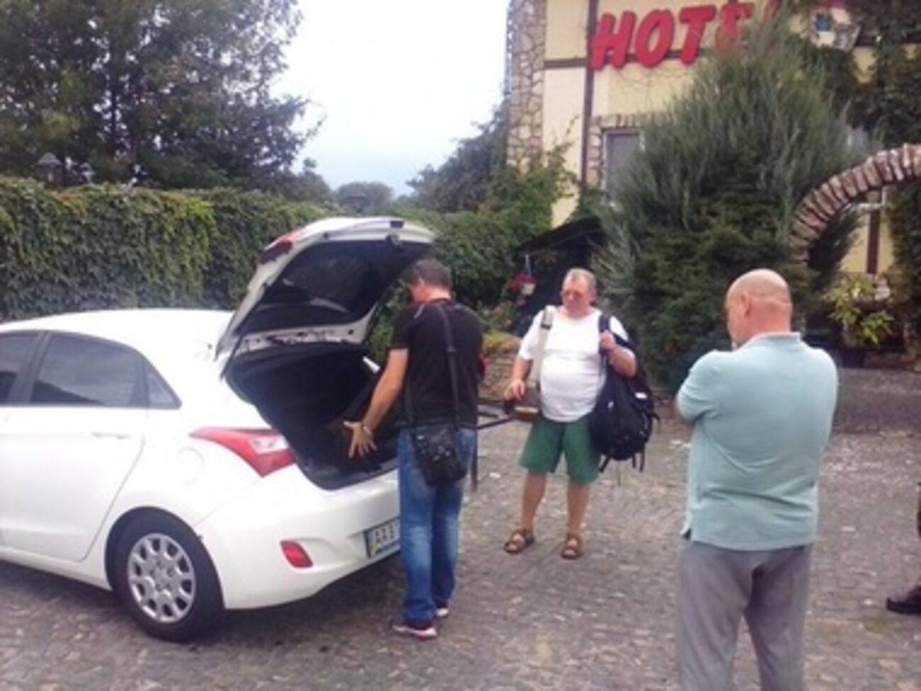 Акция, которую должны были снимать российские журналисты, не состоялась