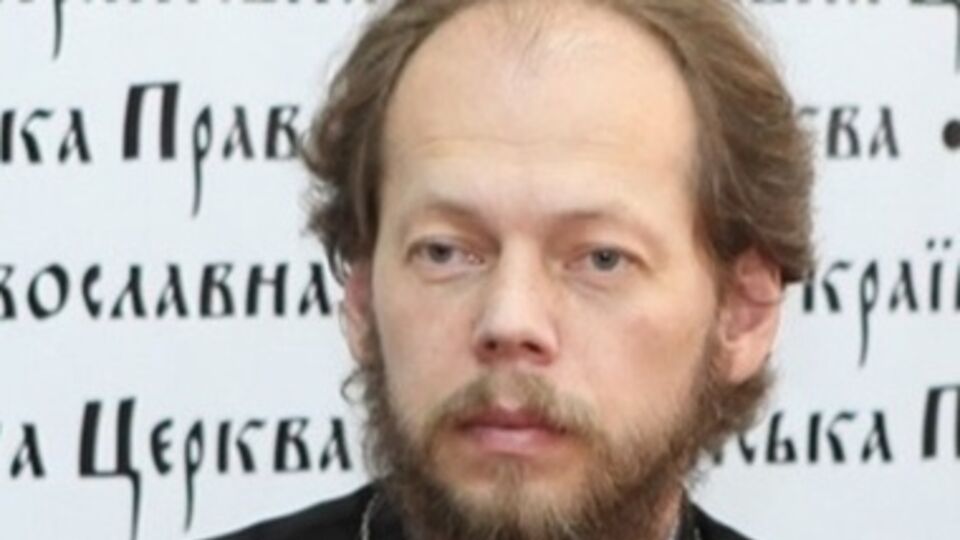 УПЦ МП поддерживает позицию властей по Крыму, заявил протоиерей Коваленко