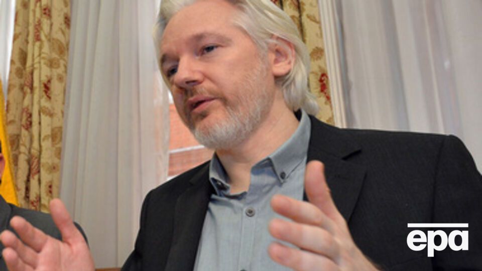 Ассанжа могут экстрадировать в Швецию по обвинению в сексуальном насилии