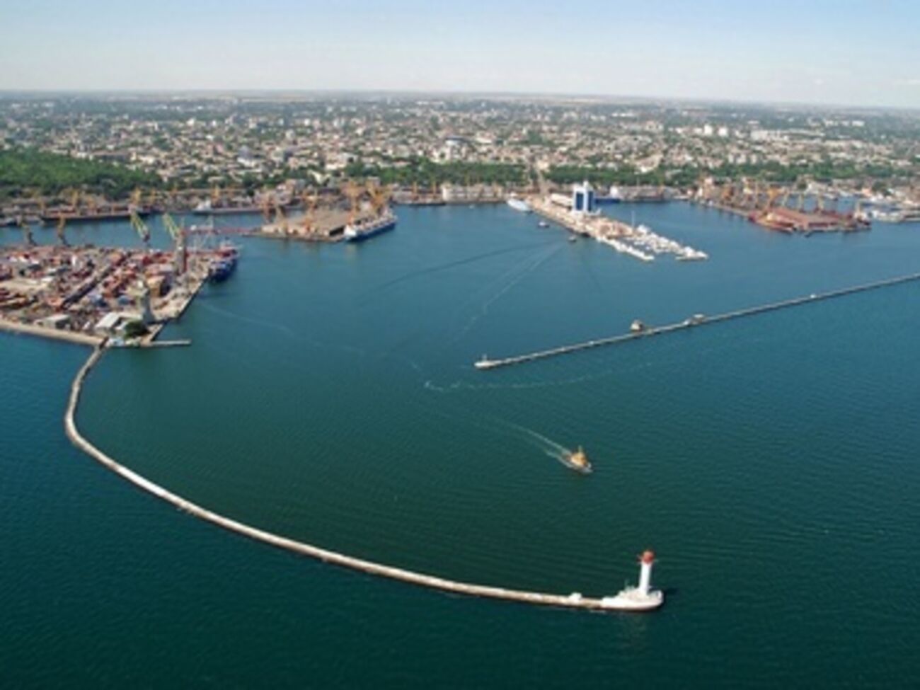 Плавучая платформа под Одессой может быть построена в короткие сроки, считает Турчинов