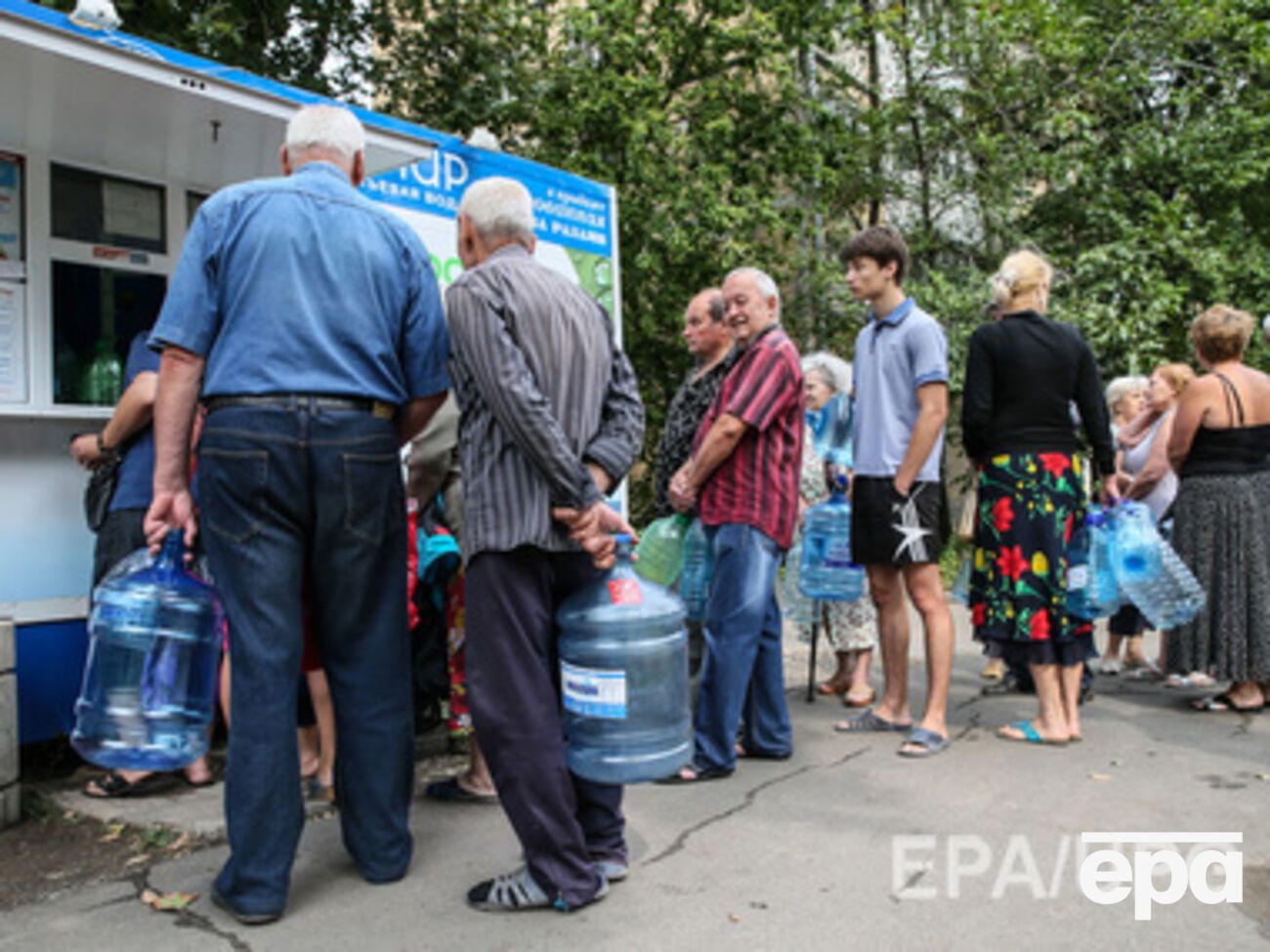 Из-за действий террористов несколько районов Донецка остались без воды