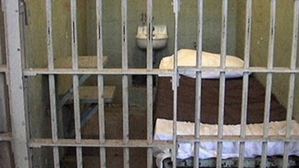 В судебном заседании вина обвиняемого доказана в полном объеме