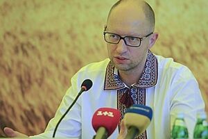 Яценюк находится с рабочим визитом в Черкасской области