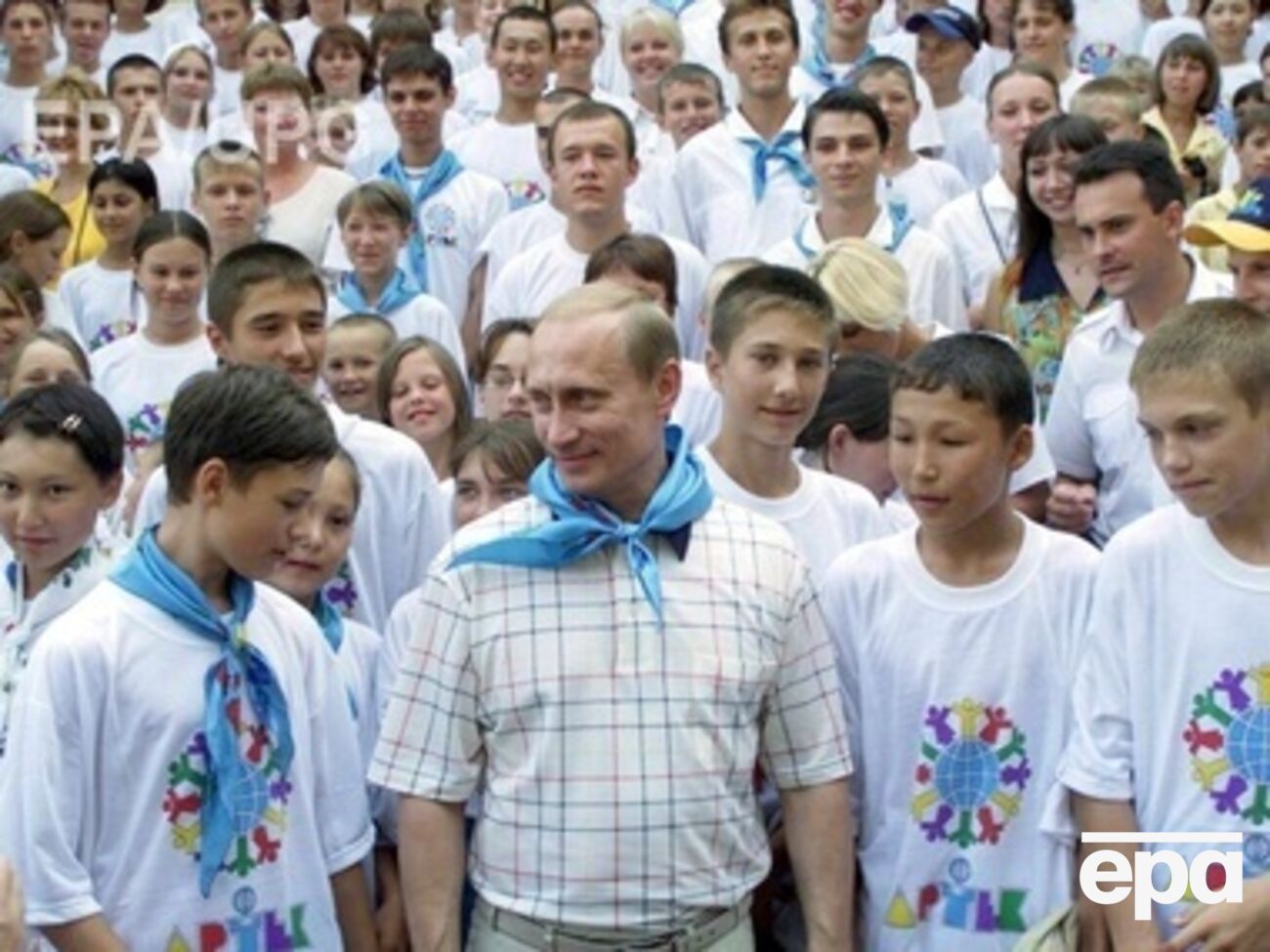 Президент РФ Владимир Путин в Гурзуфе летом 2001 года