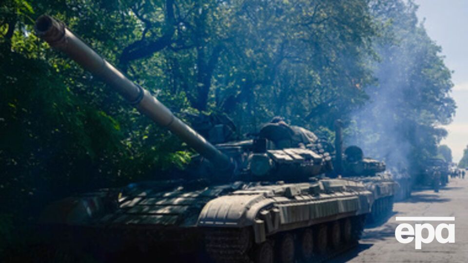 Российская бронетехника уже в Луганске