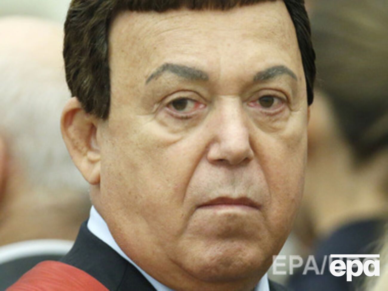 Кобзон призвал прекратить военные действия на Донбассе