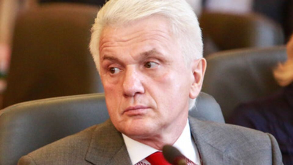 Литвин считает, что люди прошедшие войну, не будут подчиняться гражданским.