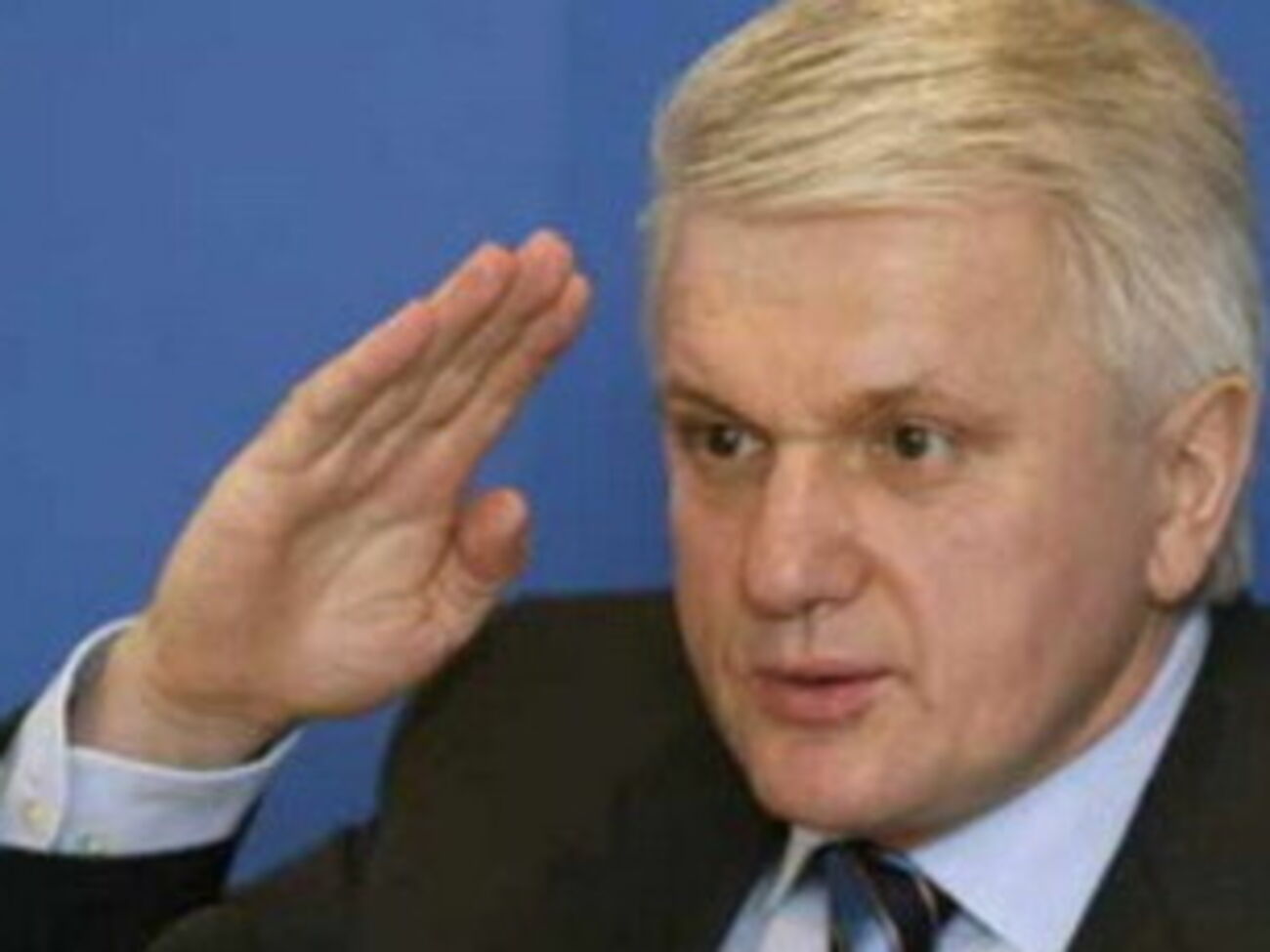 2 августа отмечается День десантника --- день аэромобильных войск