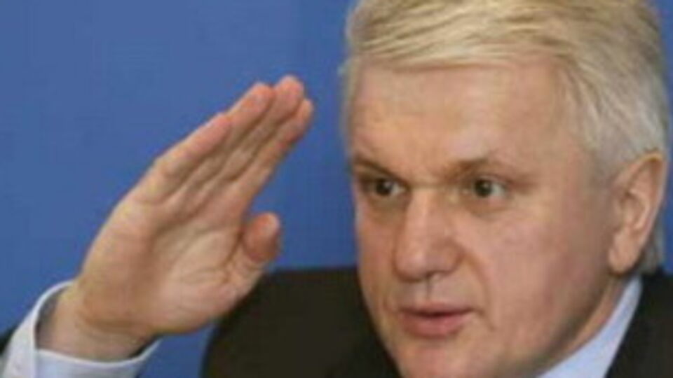 2 августа отмечается День десантника --- день аэромобильных войск