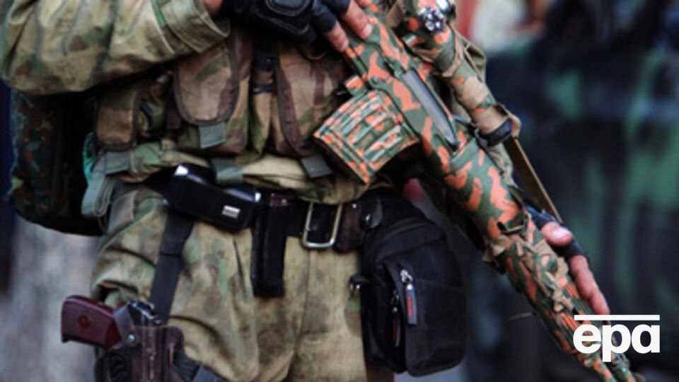 Здание военного комиссариата Стаханова заняли так называемые казаки.