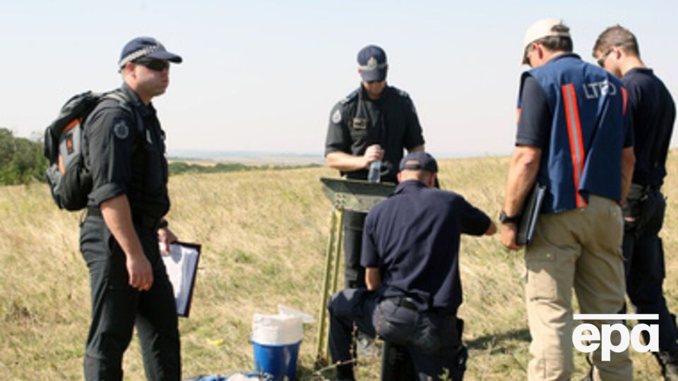 Международные эксперты работают на месте авиакатастрофы с 31 июля