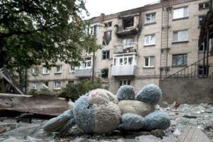 Жителей эвакуируют в соседний микрорайон
