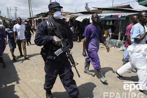 Троим больным вирусом Эбола врачам стало лучше от применения экспериментального препарата