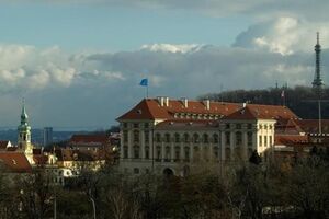 МИД Чехии обеспокоен действиями России