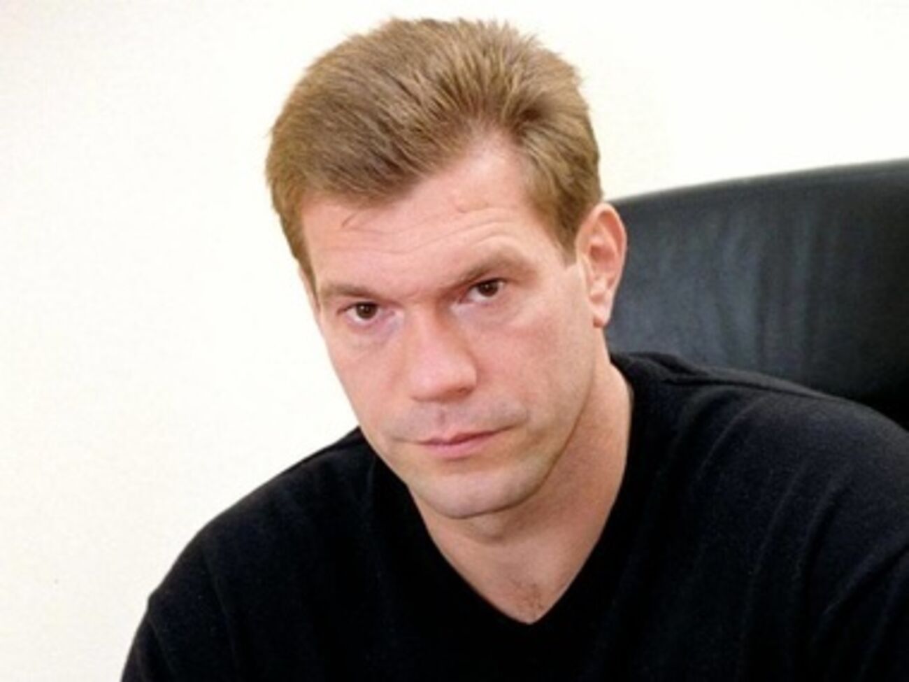 Царев предложил Лорак и Повалий "нести мир и радость людям"