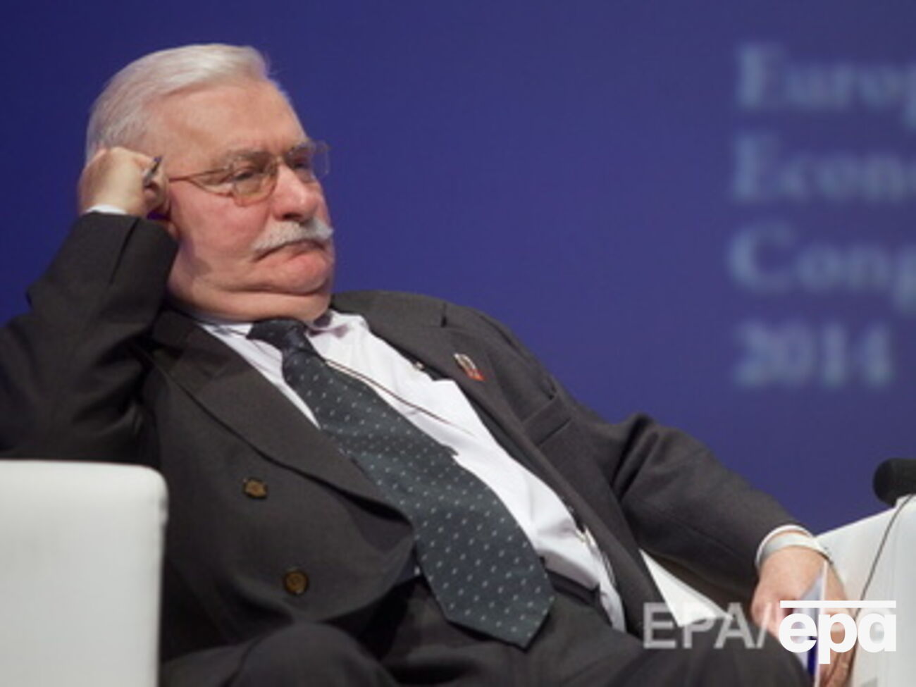 Валенса поддержал Украину