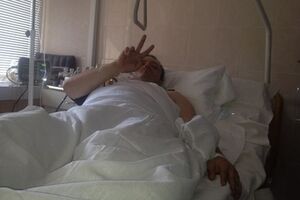 Семен Семенченко получил серьезные ранения, но хочет сбежать на фронт