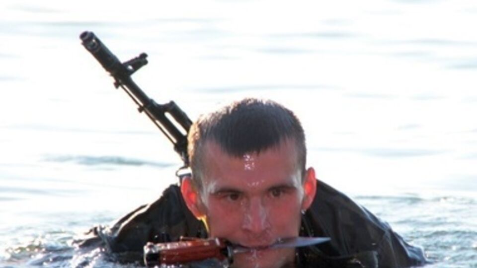 Солдаты работали индивидуально и в группах