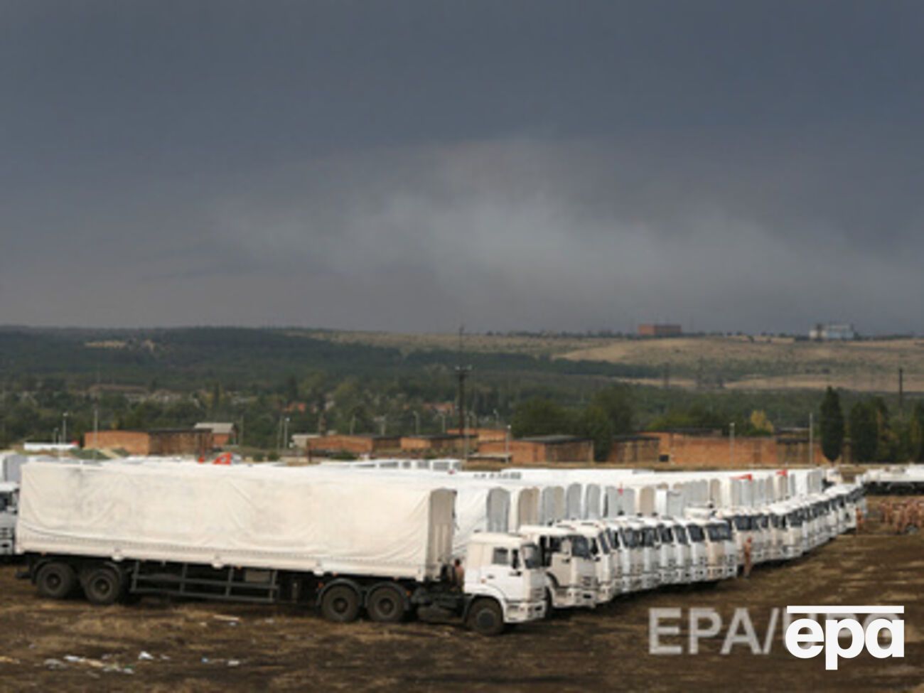 "Гуманитарный конвой" прибыл к границе с Украиной