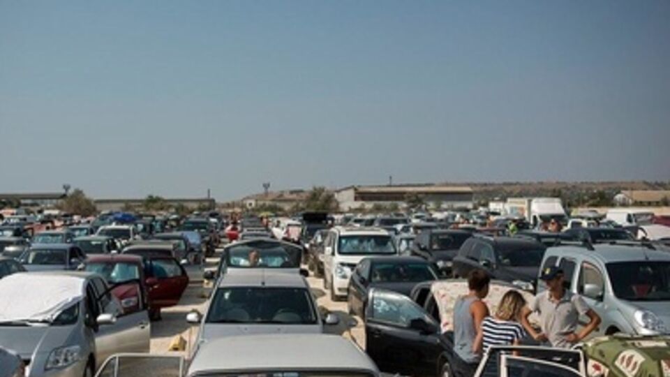 За минувшие сутки из Крыма в Россию выехали 2385 машин