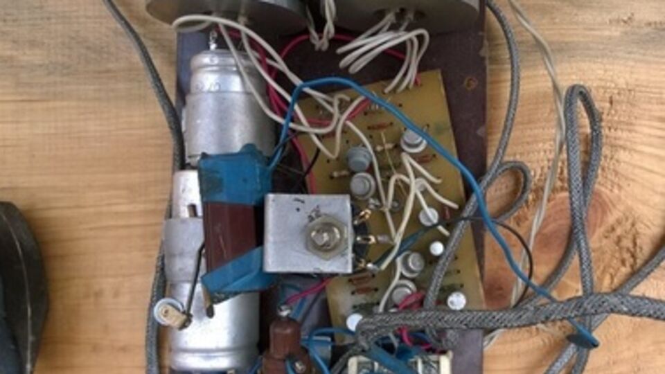 Пресс-центр АТО предупреждает жителей Донбасса об оставленных боевиками минах. Фоторепортаж