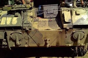 Экипаж покинул бронемашину