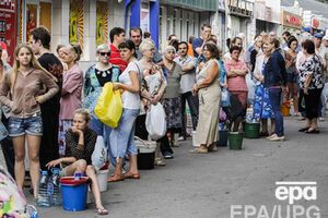 Пока в городе не было воды, ее доставляли цистернами