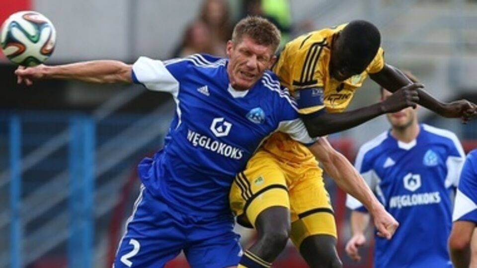 Команды создали несколько опасных моментов, но забить не смогли