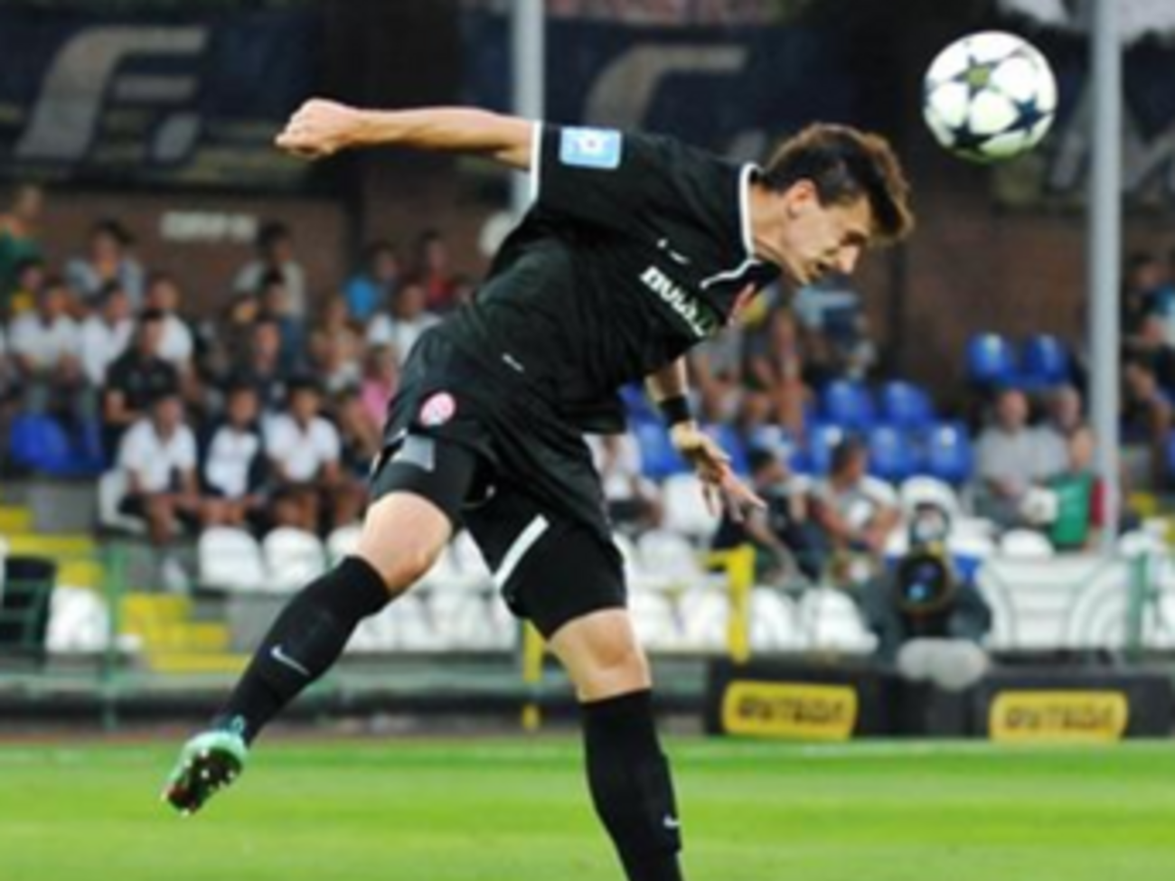 Максим Белый забил "Фейенорду"