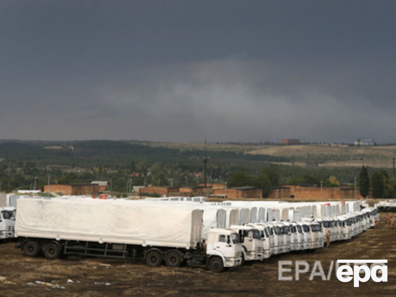 Российские грузовики собираются незаконно въехать на территорию Украины