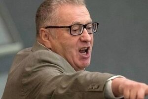 Жириновский предлагает возродить в России монархию