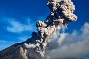 Самолетам запрещены полеты рядом с вулканом