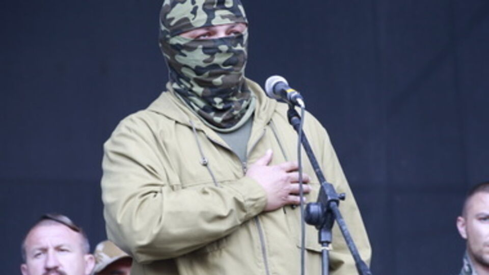 Комбат поздравил всех с праздником