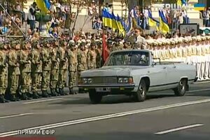 Украинцы почтили минутой молчания память героев Небесной сотни