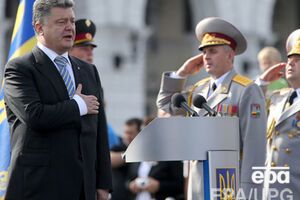 Петр Порошенко поздравил украинцев с праздником