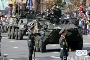 Техника, которая принимала участие в параде, завтра поедет на восток