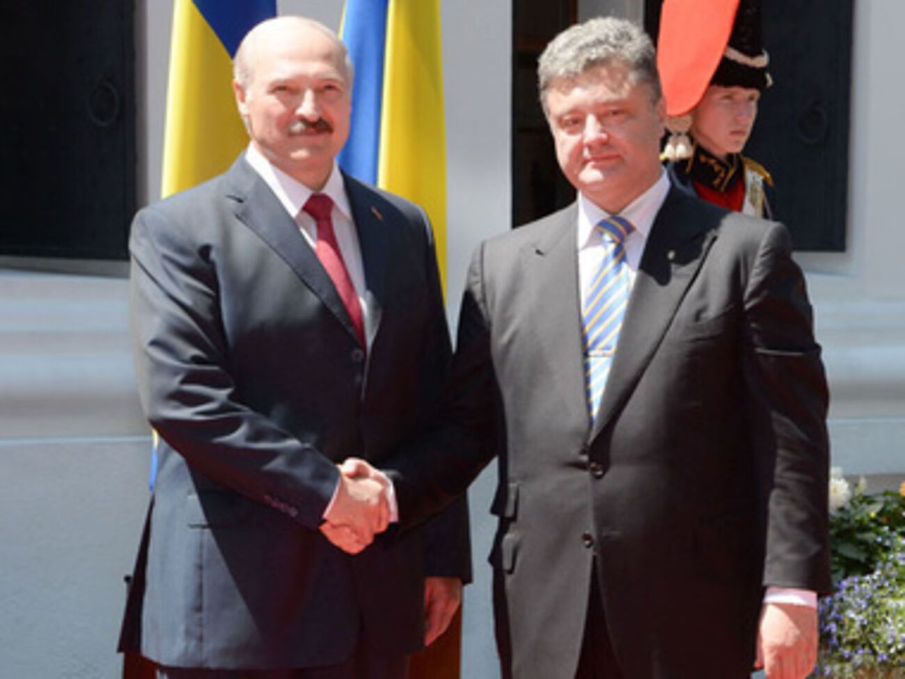 Президенты Лукашенко и Порошенко 7 июня 2014 года