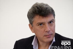 Немцов поздравил украинцев с праздником