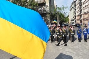 В Одессе торжественно возложили цветы к памятнику Тараса Шевченко