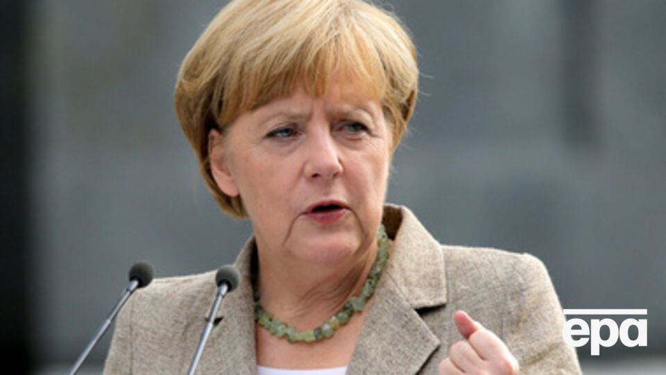 Меркель уверена, что альтернативы политическому разрешению кризиса в Украине нет